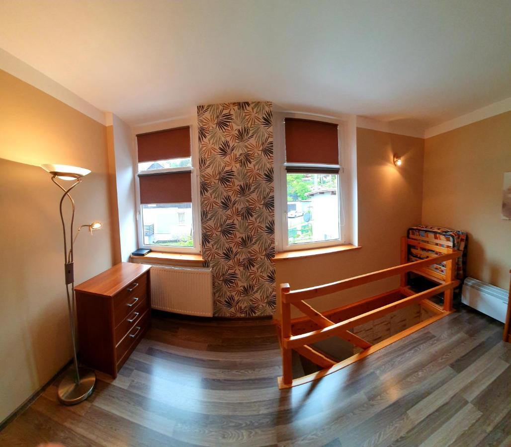 Apartament Partyzantow Apartment Шклярска Поремба Екстериор снимка